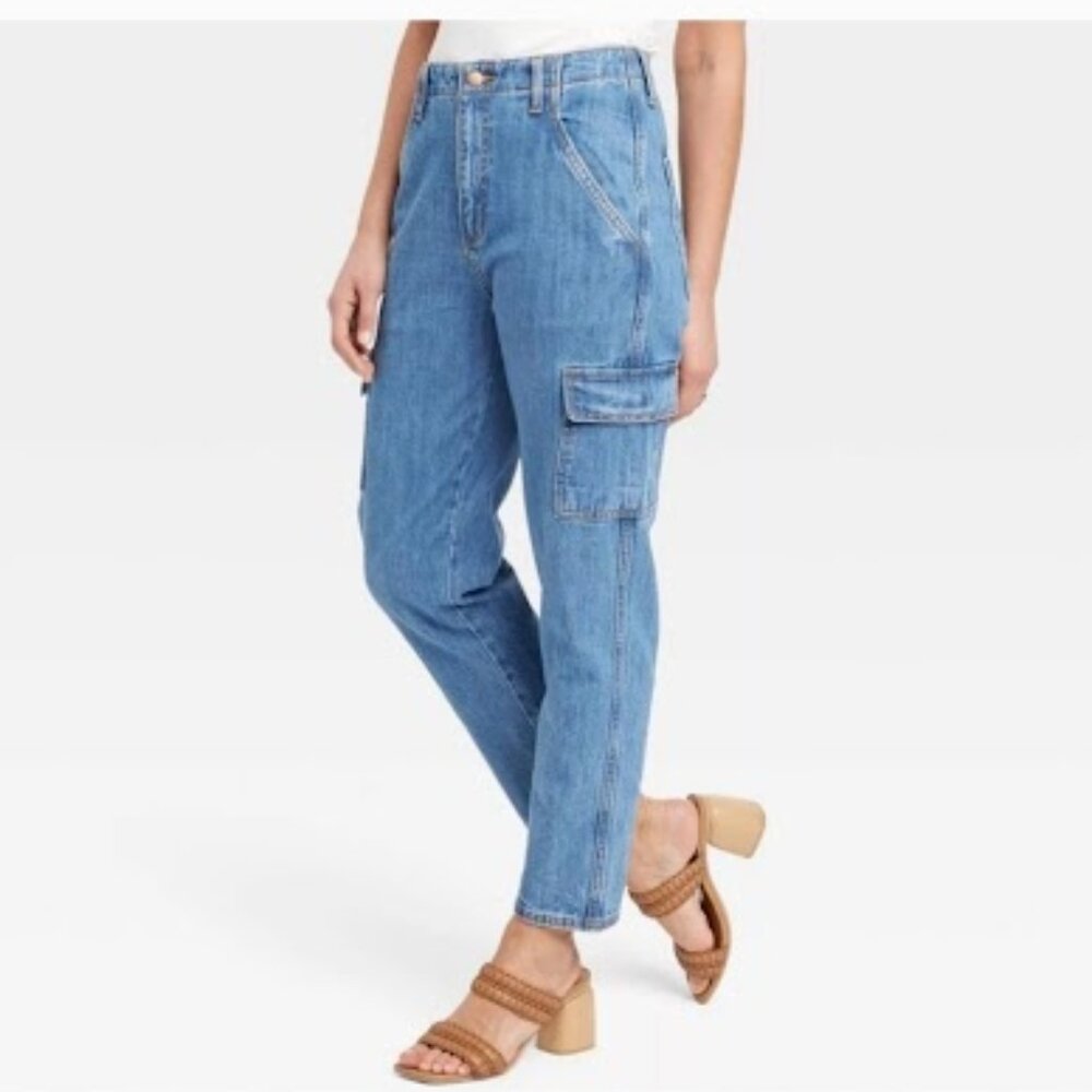 #125 Universal Thread boyfriend cargo jeans